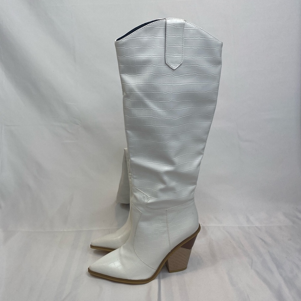 White Snake Skin Heeled Cowboy Boots